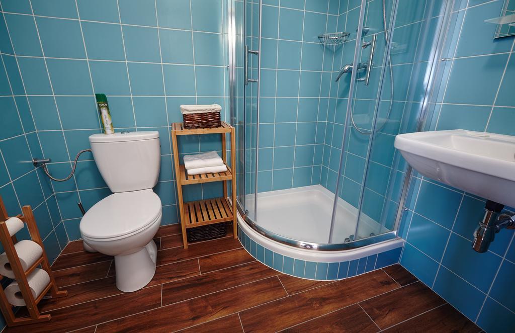 Queen Bee Apartments Прага Стая снимка